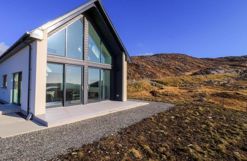 Harris House | 8B Carrigreich