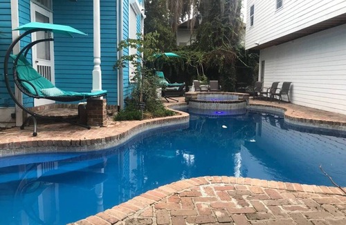 Faubourg Marigny Villa | 8BR-Best Location! Heated Pool, Jacuzzi, Spa & Gym
