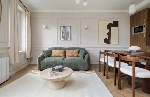 Neuilly-sur-Seine Apartment | 8PAX Spacious Flat in Neuilly
