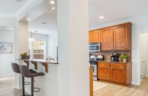 Clarksville Apartment | 8th #A xxxxxxxxxxxxx