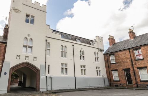 Chester Apartment | 9 Albion Mews, CHESTER