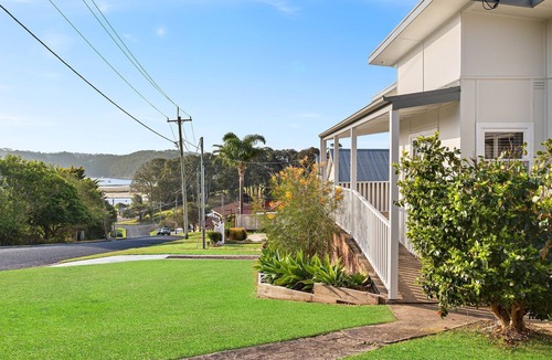 Narooma House | 9 Bay Street, Narooma
