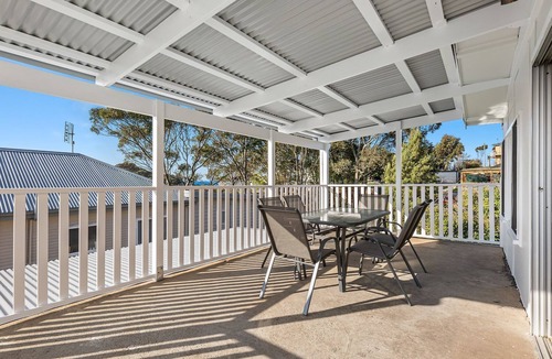 Narooma House | 9 Bay Street, Narooma