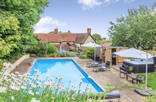 Nether Stowey House | 9 Bed in Nether Stowey oc-c30194