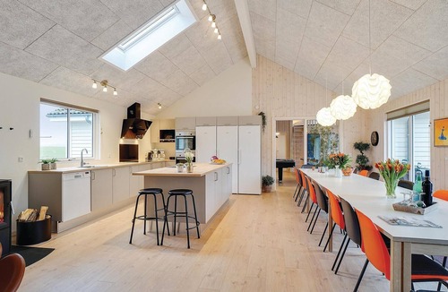 Spøttrup House | 9 bedroom beautiful home in Spøttrup