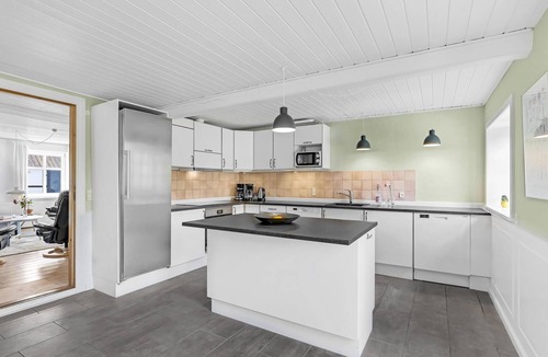 Spidsegard House | 9 bedroom pet friendly home in Nexø