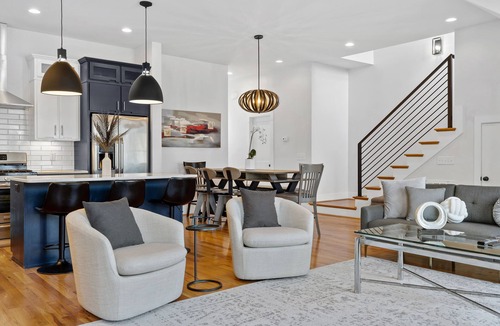 Edgehill House | 9 BEDS NEW Modern Home Near Downtown/Vandy/Gulch