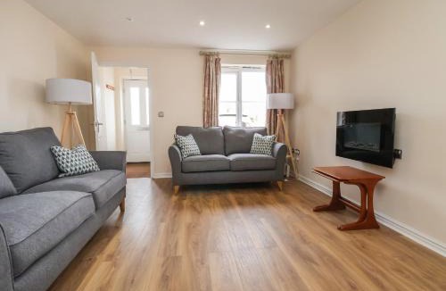 Newport House | 9 Bluebell Lane