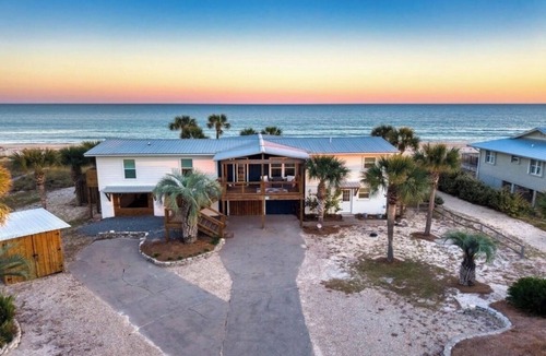 St. George Island House | 9 BR 7.5 BA Gulf Coast Beachfront Paradise with Private Pool and Dock-Sleeps 20+