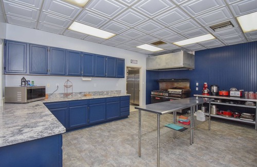 Tallassee House | 9 br/7 bath