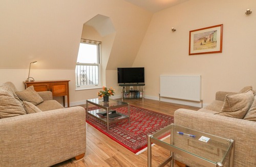 Hele Cottage | 9 Cove View Apartments, ILFRACOMBE