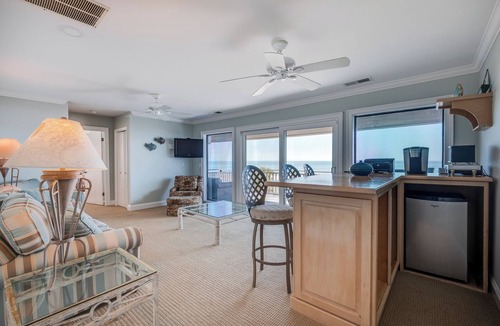 Palmetto Dunes House | 9 Dinghy - Oceanfront Home in Palmetto Dunes with Pool & Hot Tub. Dog Friendly.