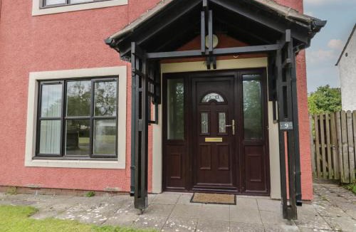 Eamont Bridge House | 9 Eamont Park