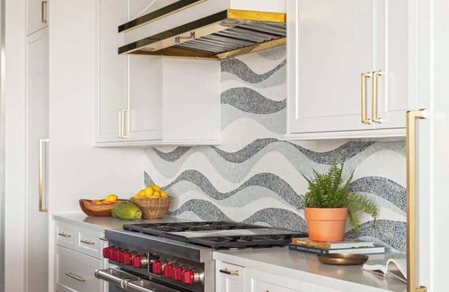 West Beach Village House | 9 Eugenia Ave