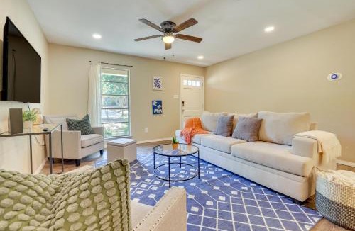 Vance Jackson House | 9 Mi to Downtown: Home w/Deck in San Antonio