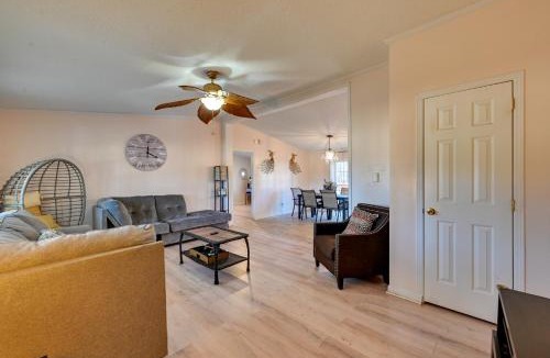 Crisp House | 9 Mi to ECU: Pet-Friendly Greenville Home w/Deck