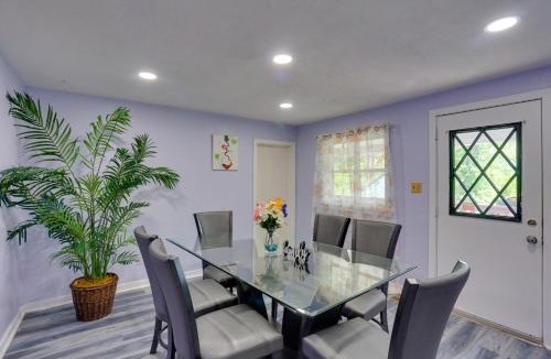 Harrisburg Apartment | 9 Mi to Hersheypark Spacious Home with Deck