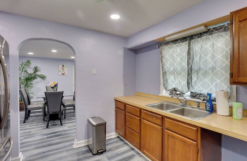 Harrisburg Apartment | 9 Mi to Hersheypark: Spacious Home w/Deck