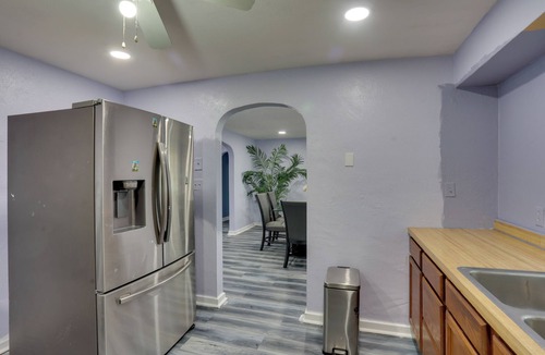 Harrisburg Apartment | 9 Mi to Hersheypark: Spacious Home w/Deck