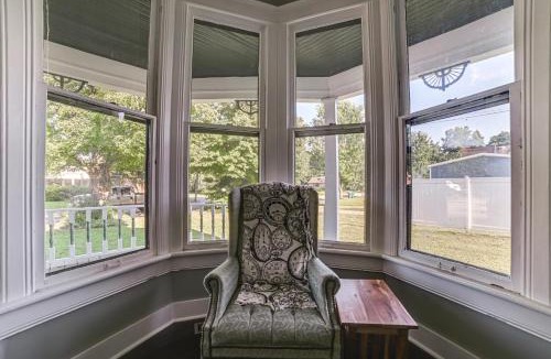 Waverly House | 9 Mi to Kentucky Lake: Spacious Victorian Home!