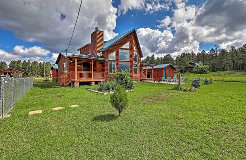 Pinetop Cottage | 9 Mi to Rainbow Lake: Mtn Getaway w/Bbq!