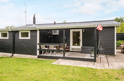 Allingabro House | 9 person holiday home in Allingåbro