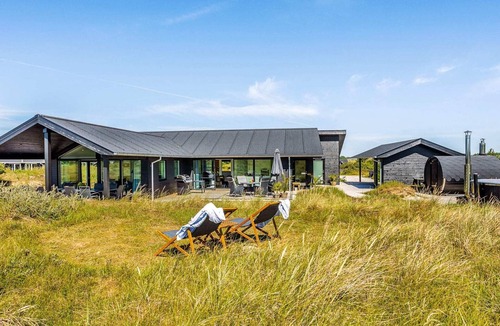 Hirtshals House | 9 person holiday home in Hirtshals