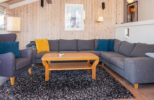 Kryle House | 9 person holiday home in Ringkøbing