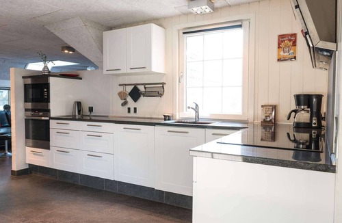 Ho House | 9 person holiday home in Blåvand