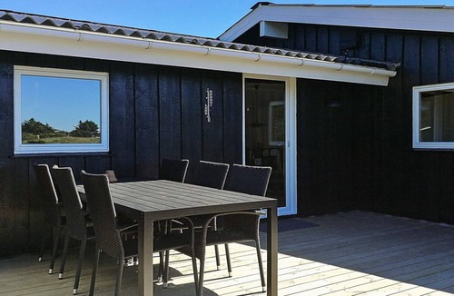 Grønhøj House | 9 person holiday home in Løkken-By Traum