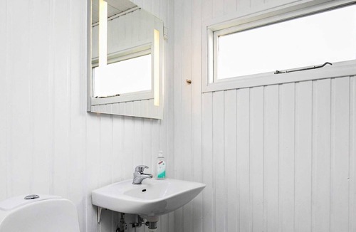 Ertebølle House | 9 person holiday home in Farsø