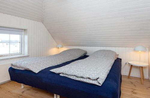 Vrist Strand House | 9 person holiday home in Harboøre