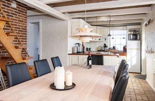 Vrist Strand House | 9 person holiday home in Harboøre