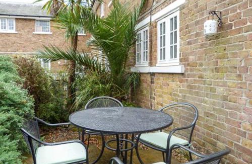 Herne Bay House | 9 Swallow Court