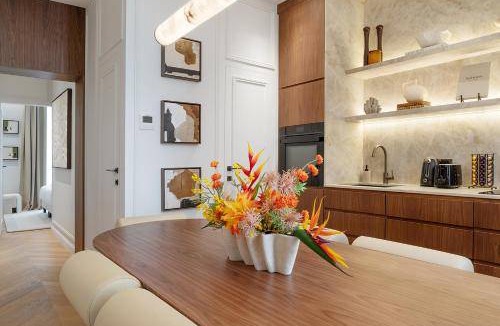 Quartier de la Porte-Saint-Denis Apartment | 90 m² Apartment ∙ 2 bedrooms ∙ 6 guests