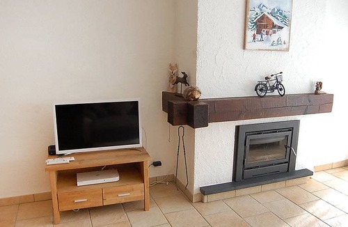 Saint-Pierre-de-Clages Apartment | 90 m² Apartment ∙ 3 bedrooms ∙ 6 guests