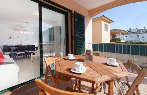 L'Escala Apartment | 90 m² Apartment ∙ 3 bedrooms ∙ 6 guests