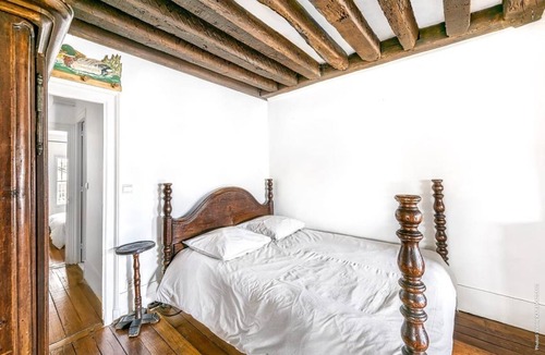 Notre Dame Apartment | 90 m² Apartment ∙ 2 bedrooms ∙ 4 guests