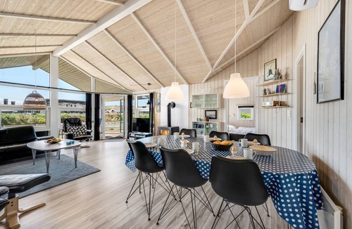 Bjerregard Strand House | 90 m² House ∙ 3 bedrooms ∙ 6 guests
