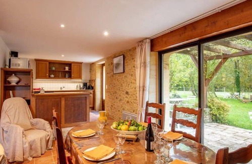 Montcabrier House | 90 m² House ∙ 2 bedrooms ∙ 4 guests