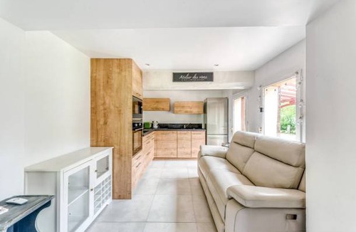 Jumieges House | 90 m² House ∙ 3 bedrooms ∙ 3 guests