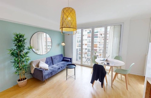 Porte d'Asnieres Resort | 90 m² Private room ∙ 1 bedroom ∙ 1 guest