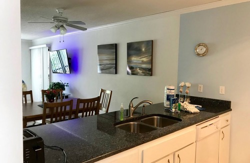 Palmetto Dunes Villa | 90 Second Walk to Beach, 2 Hours Free Pickleball/Tennis Daily, Secure WIFI