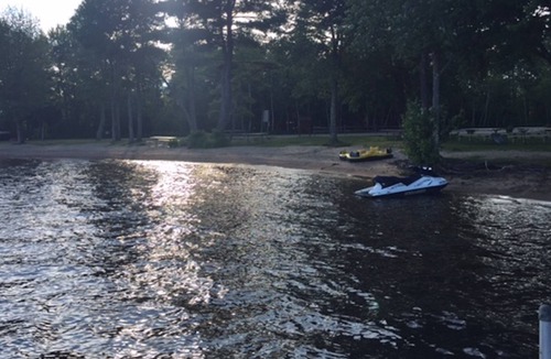 Freedom Condo | 900' lake frontage; Spacious 2 bedroom with loft