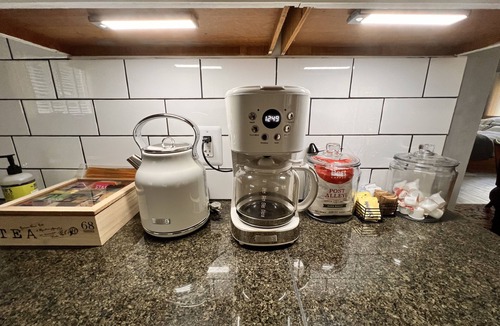 South Bellingham Apartment | 900 square foot Studio loft in Fairhaven