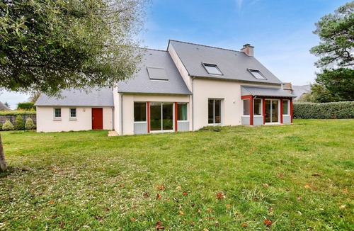 Saint-Briac-sur-Mer House | 900m from beaches - House for 7 with garden