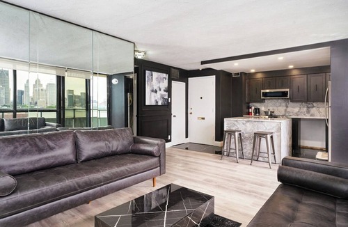 Windsor Apartment | 902 - Stylish Waterfront Executive Condo