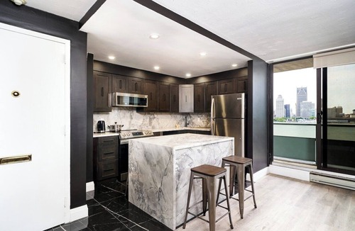 Windsor Apartment | 902 - Stylish Waterfront Executive Condo