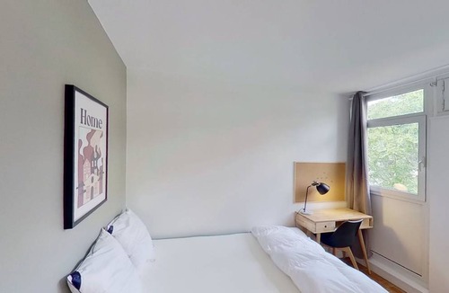 Saint-Fargeau Resort | 92 m² Private room ∙ 1 bedroom ∙ 1 guest