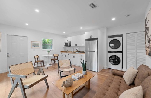 Victoria Park Apartment | 921 Apartment 1 in Fort Lauderdale